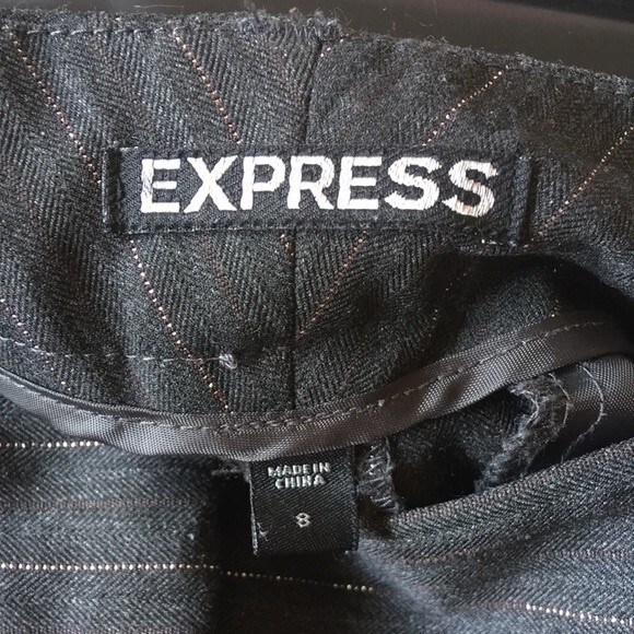 Express pinbstripe straight leg pants - Picture 3 of 4